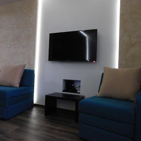 Lola Apartments Banja Koviljača Kültér fotó