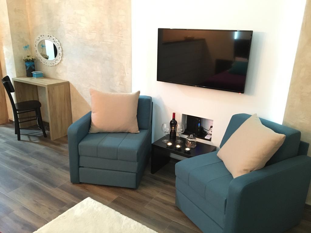 Lola Apartments Banja Koviljača Kültér fotó