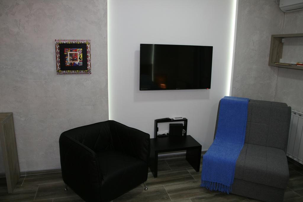 Lola Apartments Banja Koviljača Kültér fotó