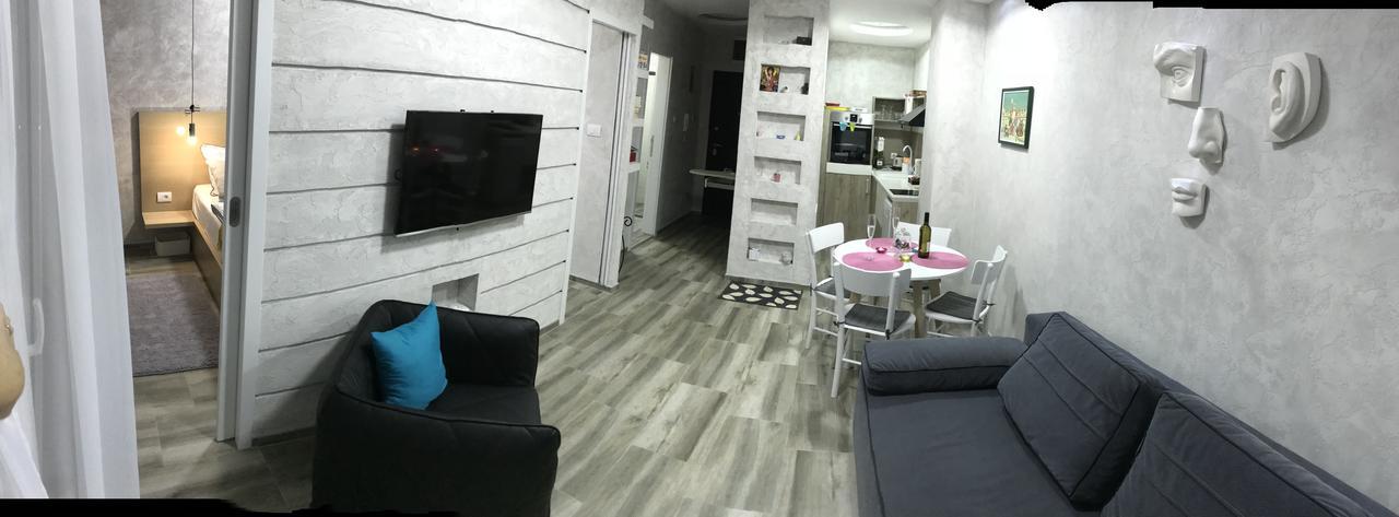 Lola Apartments Banja Koviljača Kültér fotó