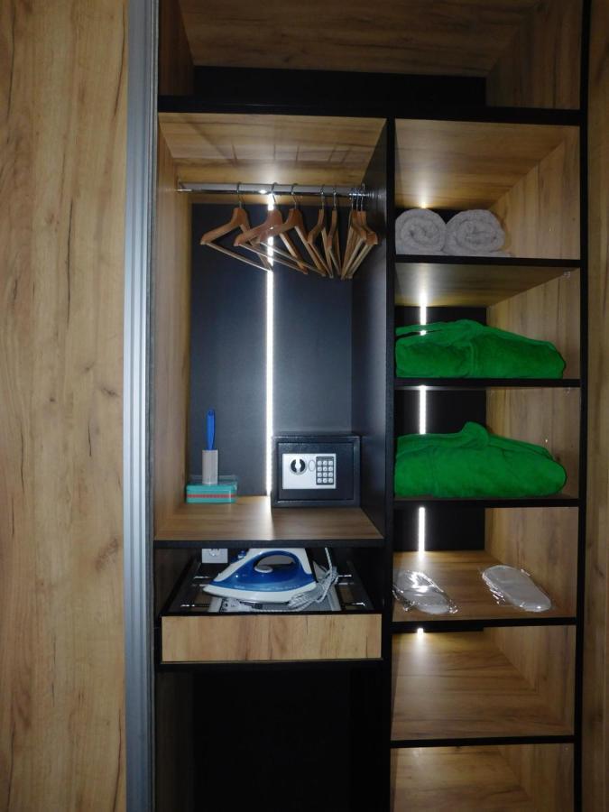Lola Apartments Banja Koviljača Kültér fotó